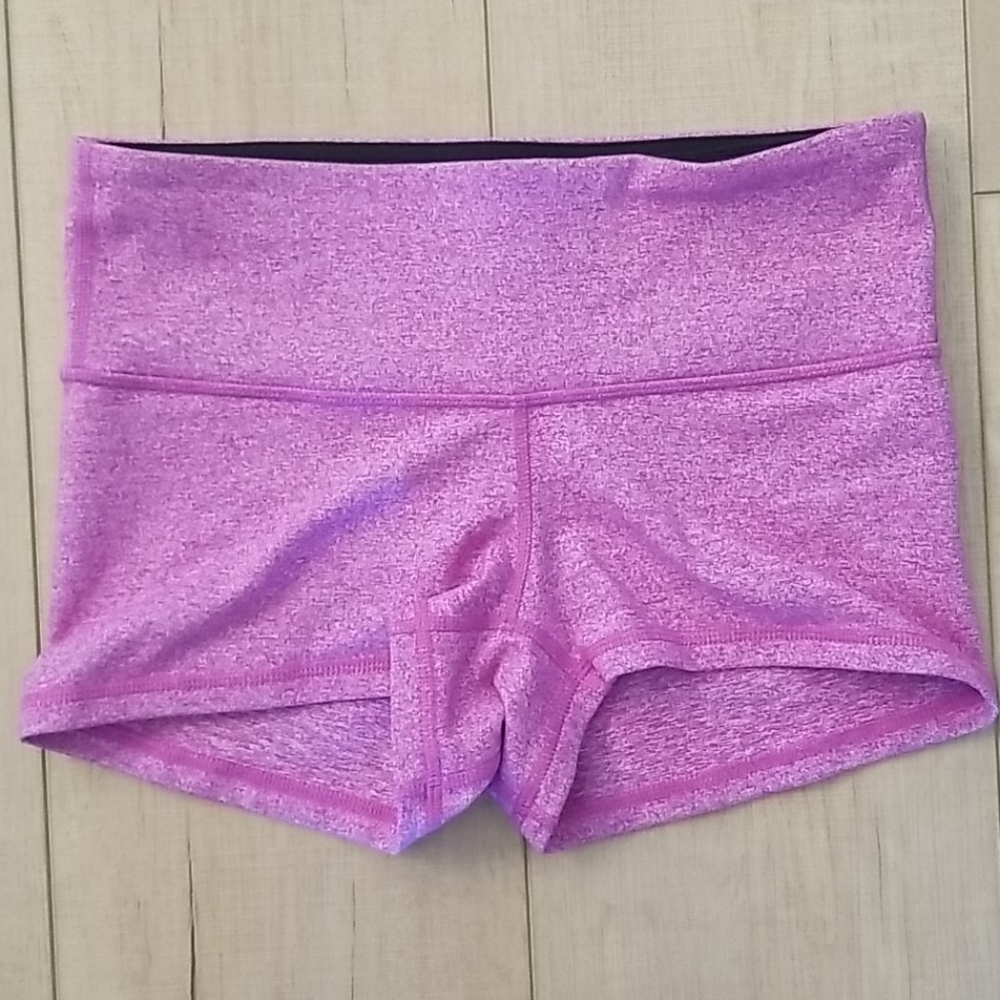Lululemon Yoga Shorts - Picture 5 of 5